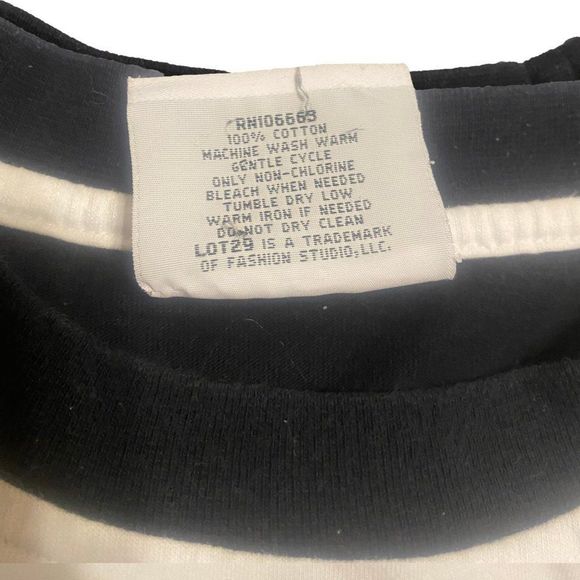 Lot 29 White Shirt - Picture 4 of 4